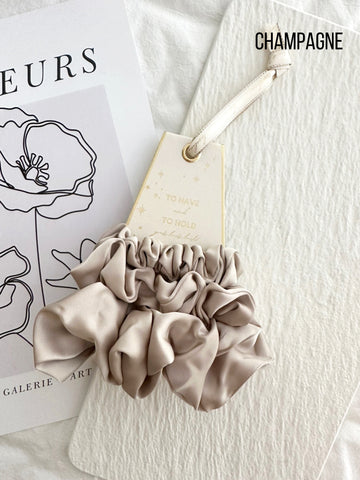 ~ DAY 10 - Satin Scrunchie Ornament ~