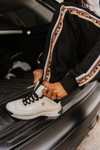 *Ampersand Ave* Comfort Zone Joggers - Fearless & Free