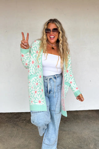 Cloud Cardigan - Mint Daisy