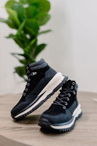 Lodge Boot by Blowfish - Black
