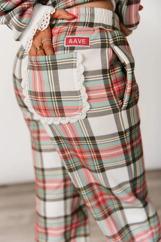 *Ampersand Ave* Comfort Zone Joggers - Warm Wishes