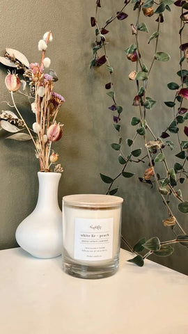White Fir & Peach Candle
