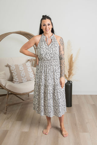 Curvy Dresses & Jumpsuits