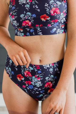 Chasing The Sun/Bask in The Sun Swim SET