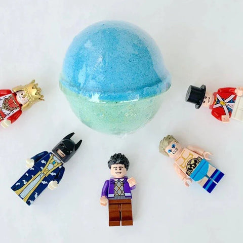 ~ DAY 7 -Lego Mini Figure Surprise Bath Bomb ~