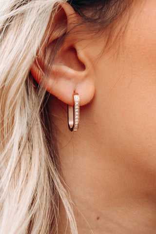 Lola Hoops