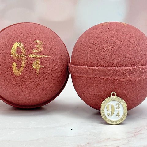 ~ DAY 7 - Harry Potter 9 3/4 Surprise Bath Bomb ~