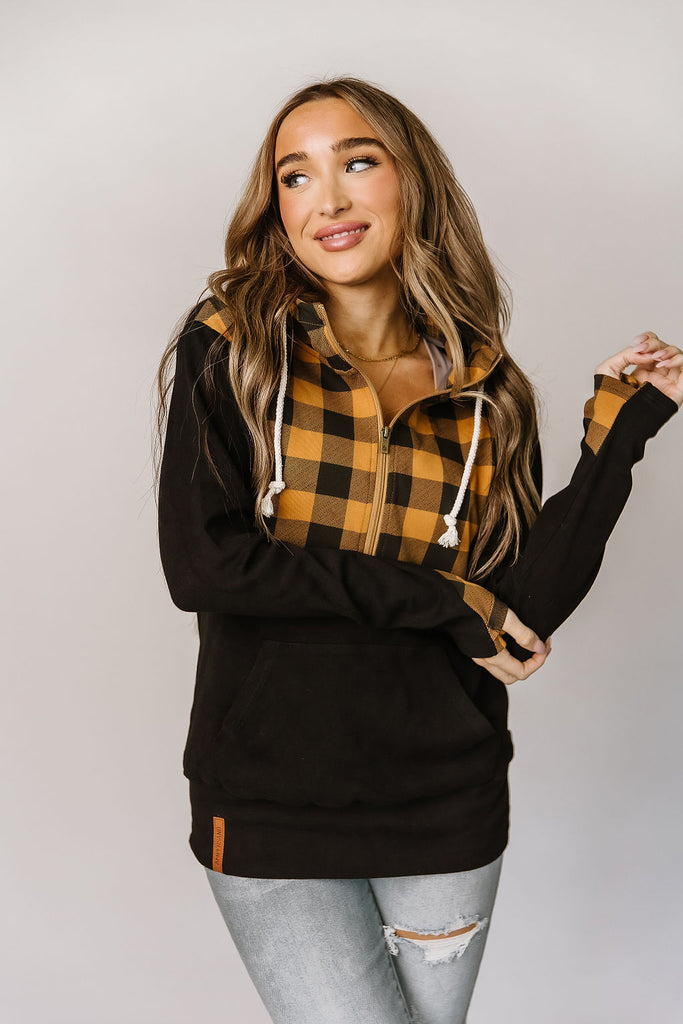 *Ampersand* Adventure Awaits HalfZip