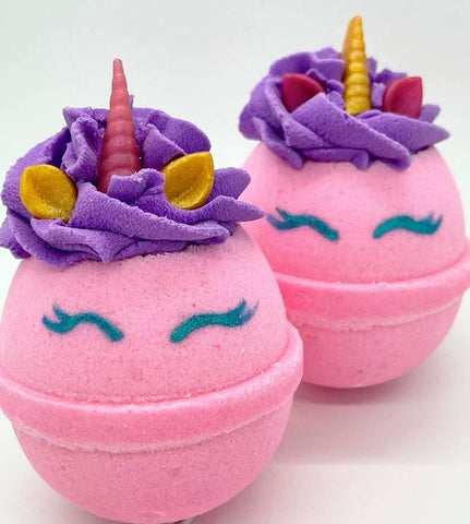 ~ DAY 7 - Unicorn Surprise Bath Bomb ~